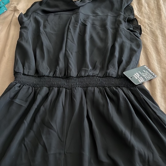 Express Black Raffle Romper ✨✨ Brand New - Picture 5 of 5